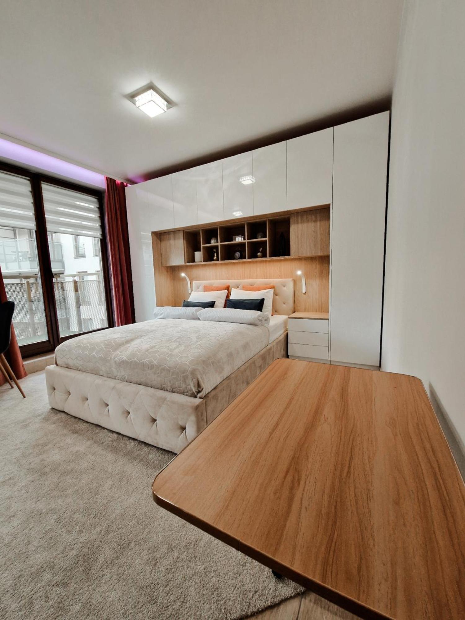 Green Terrace Centrum Apartment Wrocław Buitenkant foto
